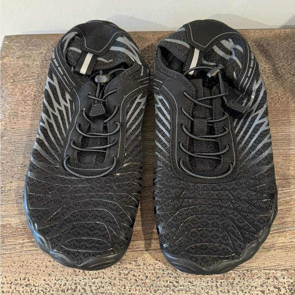 Hike Shoes - BRAND NEW Hike brand | Lazuli pro | Unisex size: women's 9/9.5 | mens 7/7.5